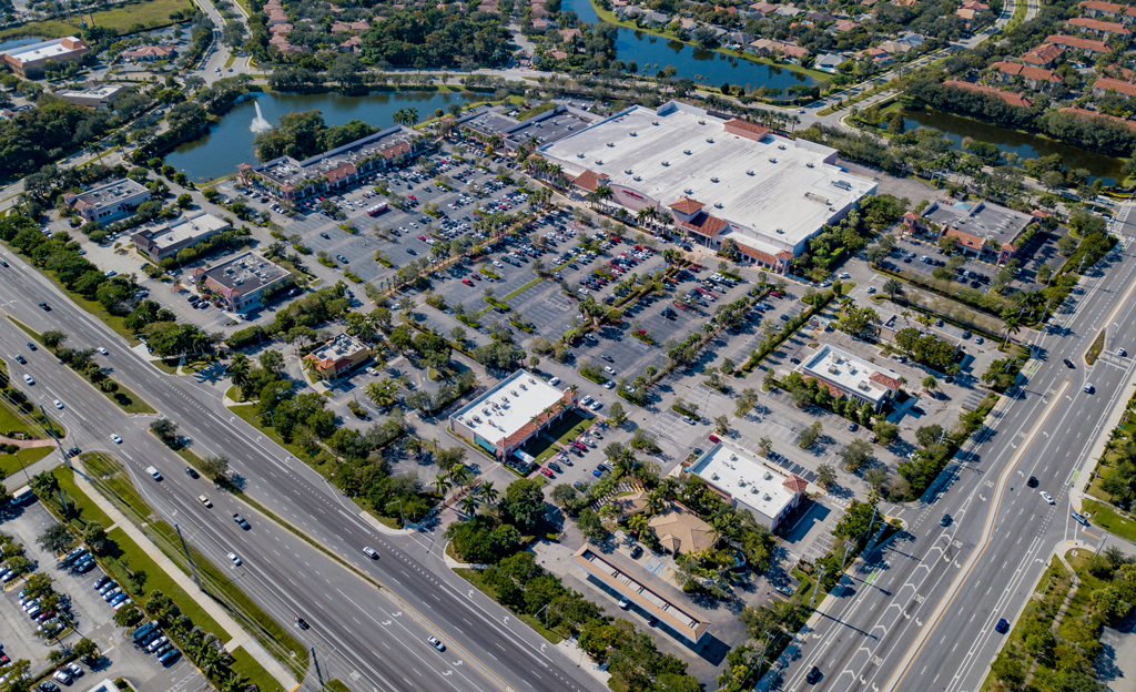 Coral Springs shopping plaza sells for $32.5M